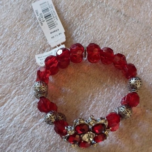 1928 Red Beaded Silver Tone Stretch Bracelet - NWT - Picture 3 of 4